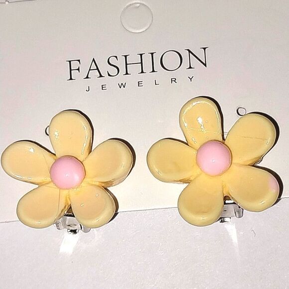 Beautiful girls yellow floral clip-on earrings for kids - Picture 3 of 5